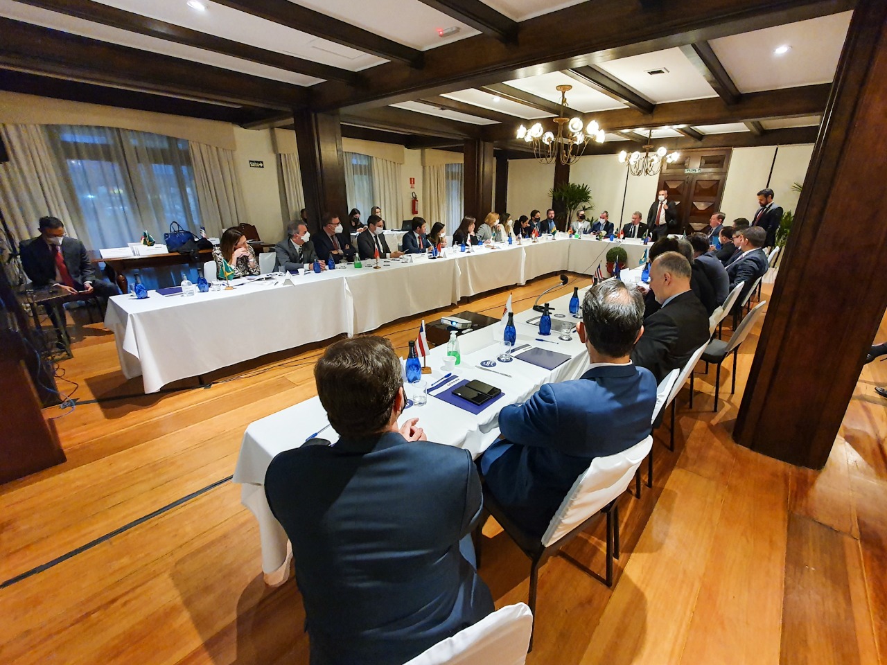 Reunião do conselho deliberativo é marcada pela presença de lideranças nacionais